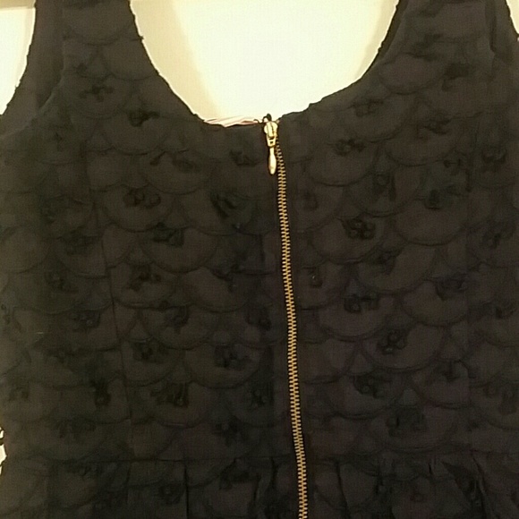 *Sold*NWT Vineyard Vines Dress - Picture 5 of 7